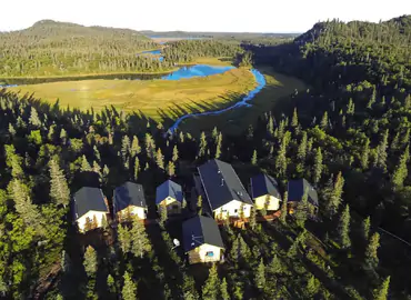 Copper River Lodge cabins and main lodge from above